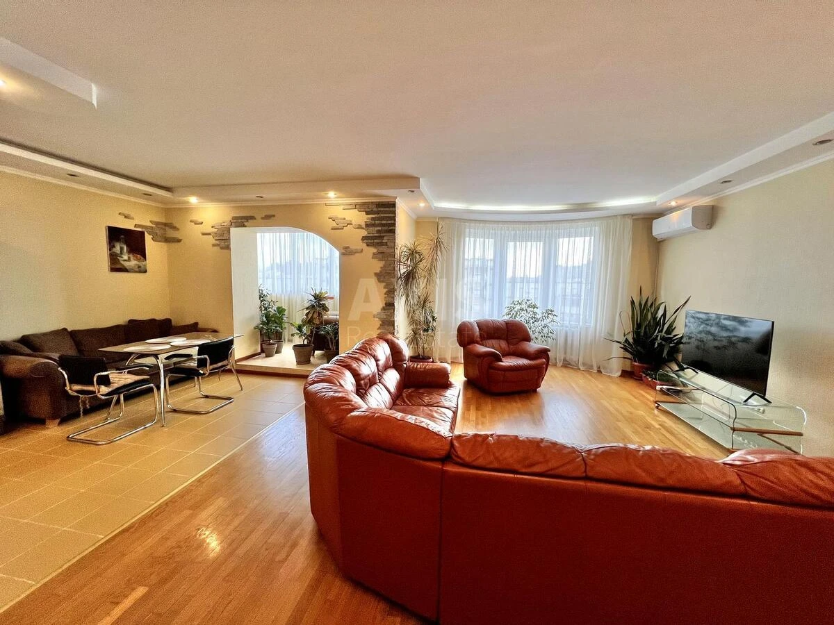 2k apartment pr-t Grygorenka Petra 1Б701118
