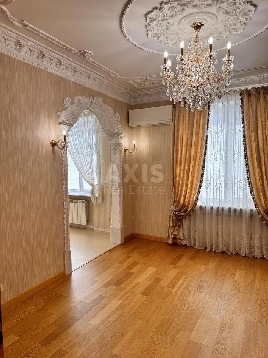 3к квартира вул. Сімферопольська 9