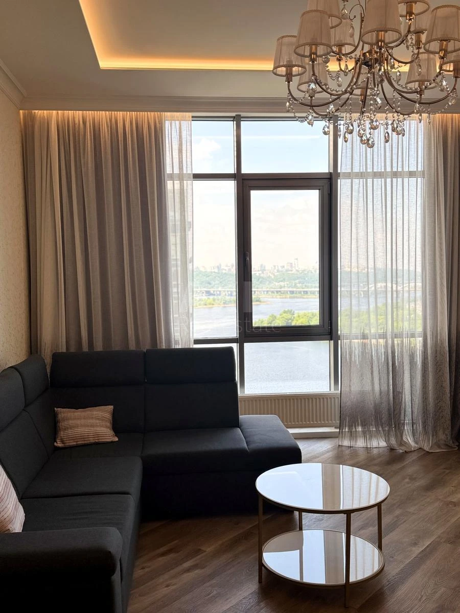 3k apartment vul. Truskavec'ka 10Г6870817