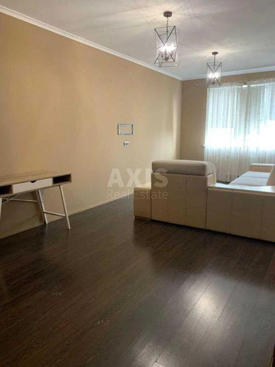 2k apartment vul. Shums'kogo Jurija 1Б716694