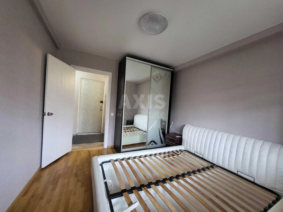 2k apartment vul. Jevgena Konoval'cja 37660125