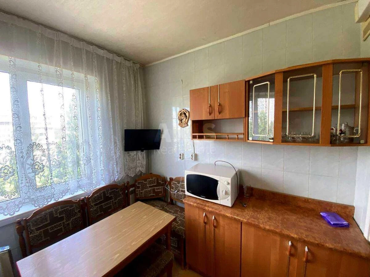 3к квартира пр-т Свободы 1/6070600