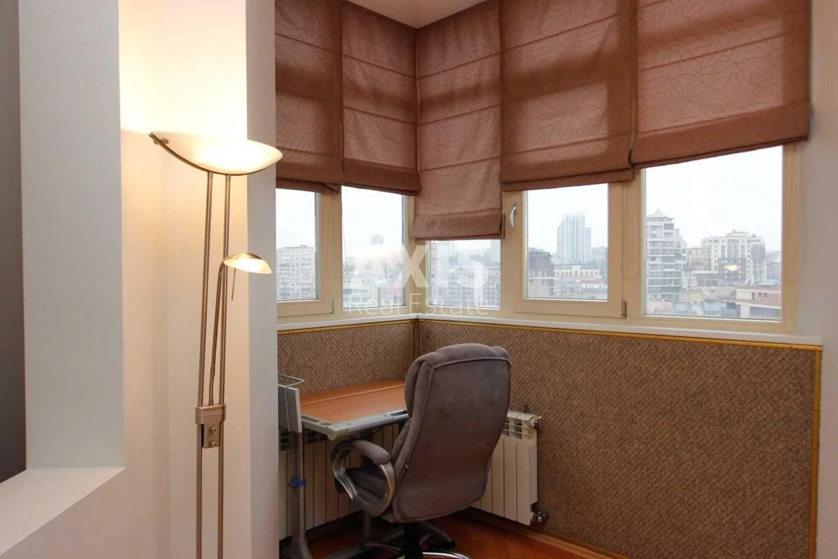 4k apartment vul. Dmytrivs'ka Тринадцять А516497