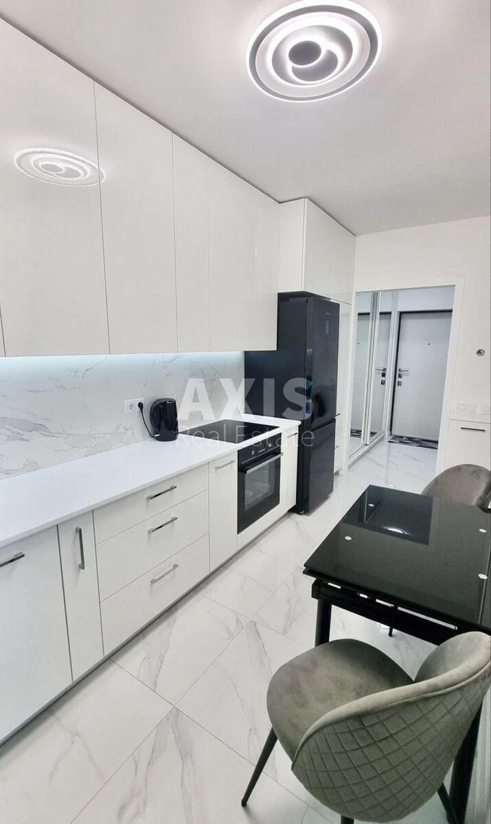 2k apartment vul. Glybochyc'ka 73645702