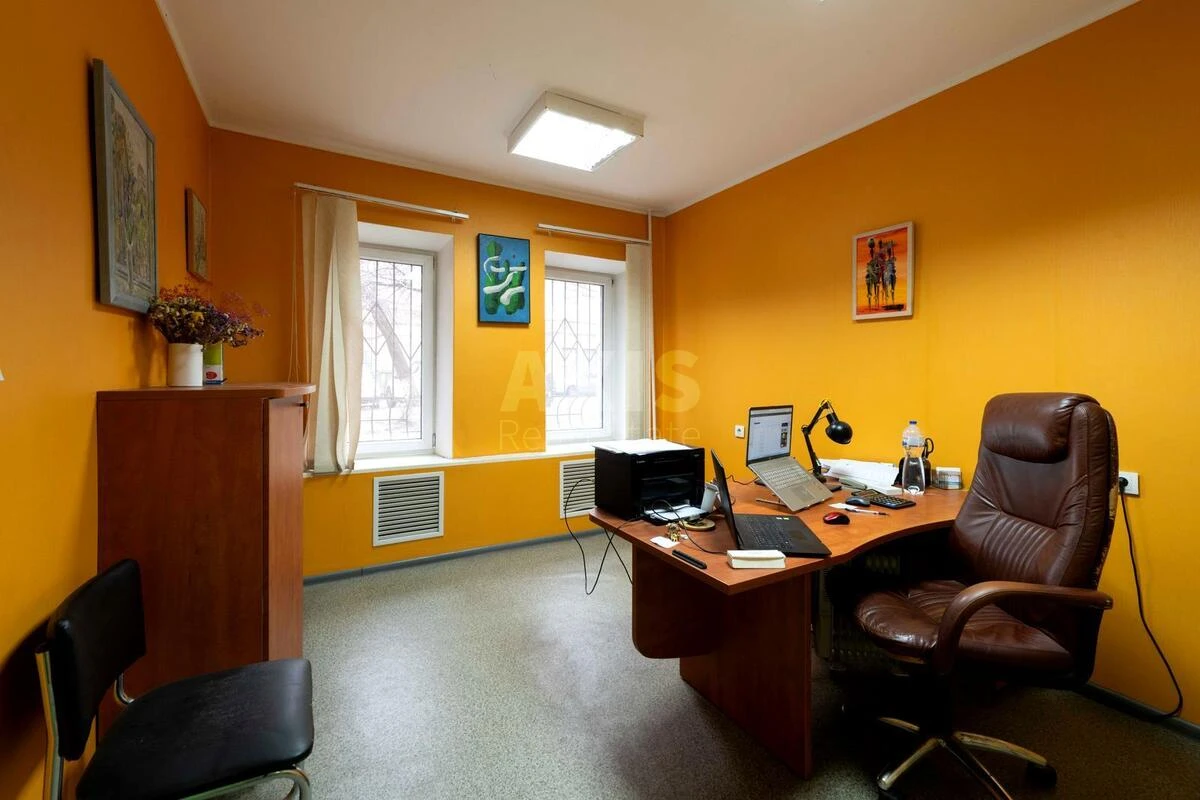 Office vul. Antonovycha 95, 49m2645262