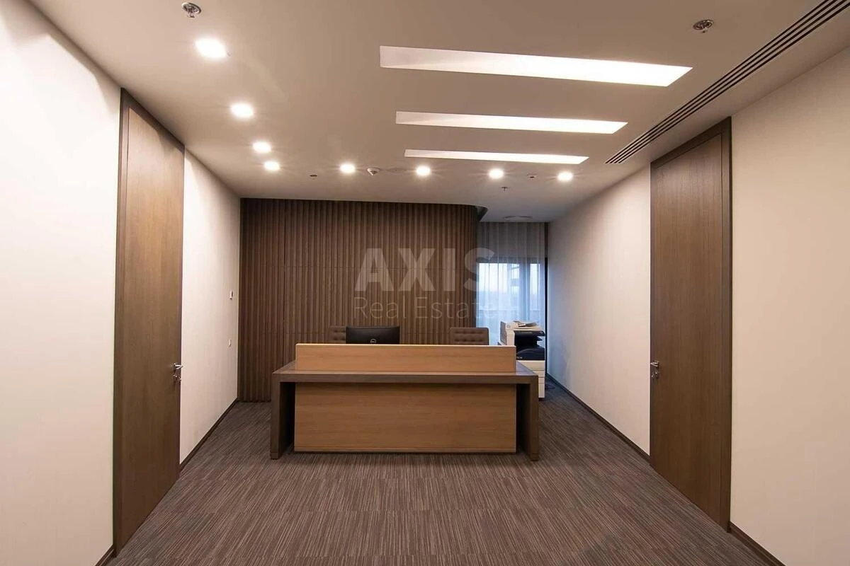 Office vul. Strutyns'kogo Sergija 13/15, 1467m2666873