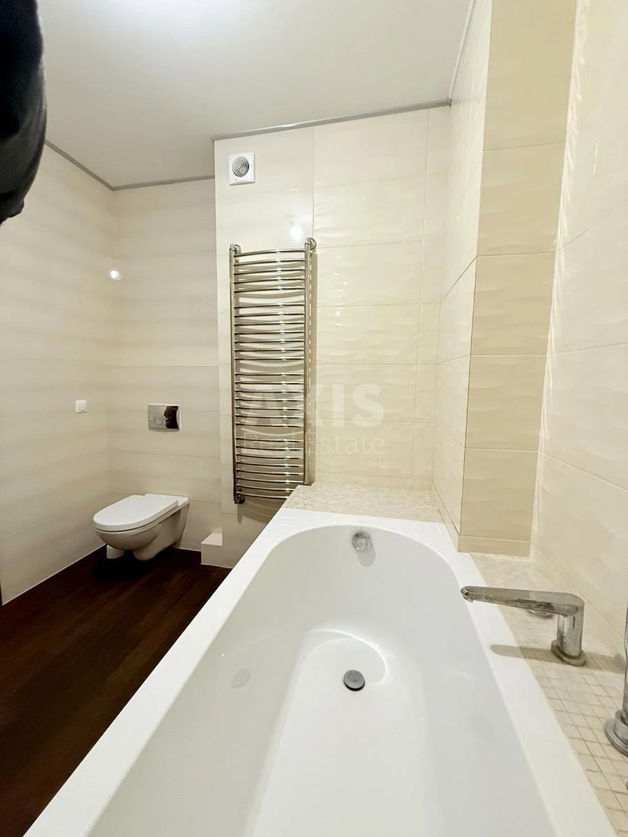 3к квартира пр-т Бажана Николая 8Б681737