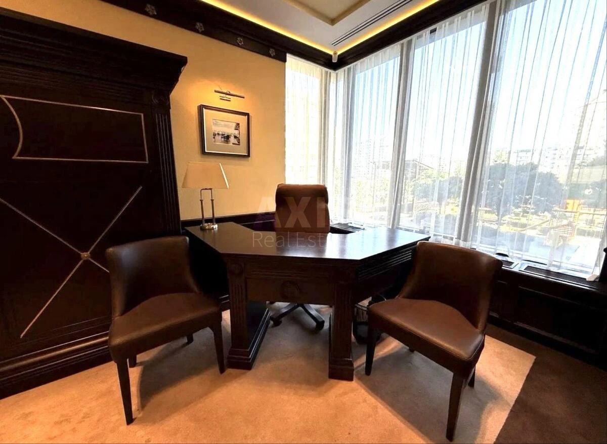 Office pr-t Obolons'kyj 26, 119m2621702