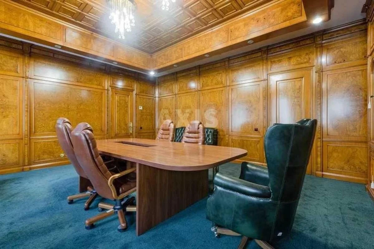 Trade object vul. Petljury Symona 14, 1795m2652090