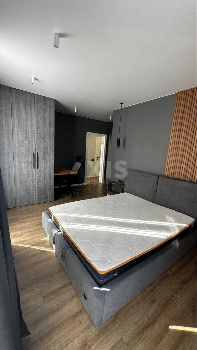 3k apartment vul. Zarichna 4, корп. 1715721