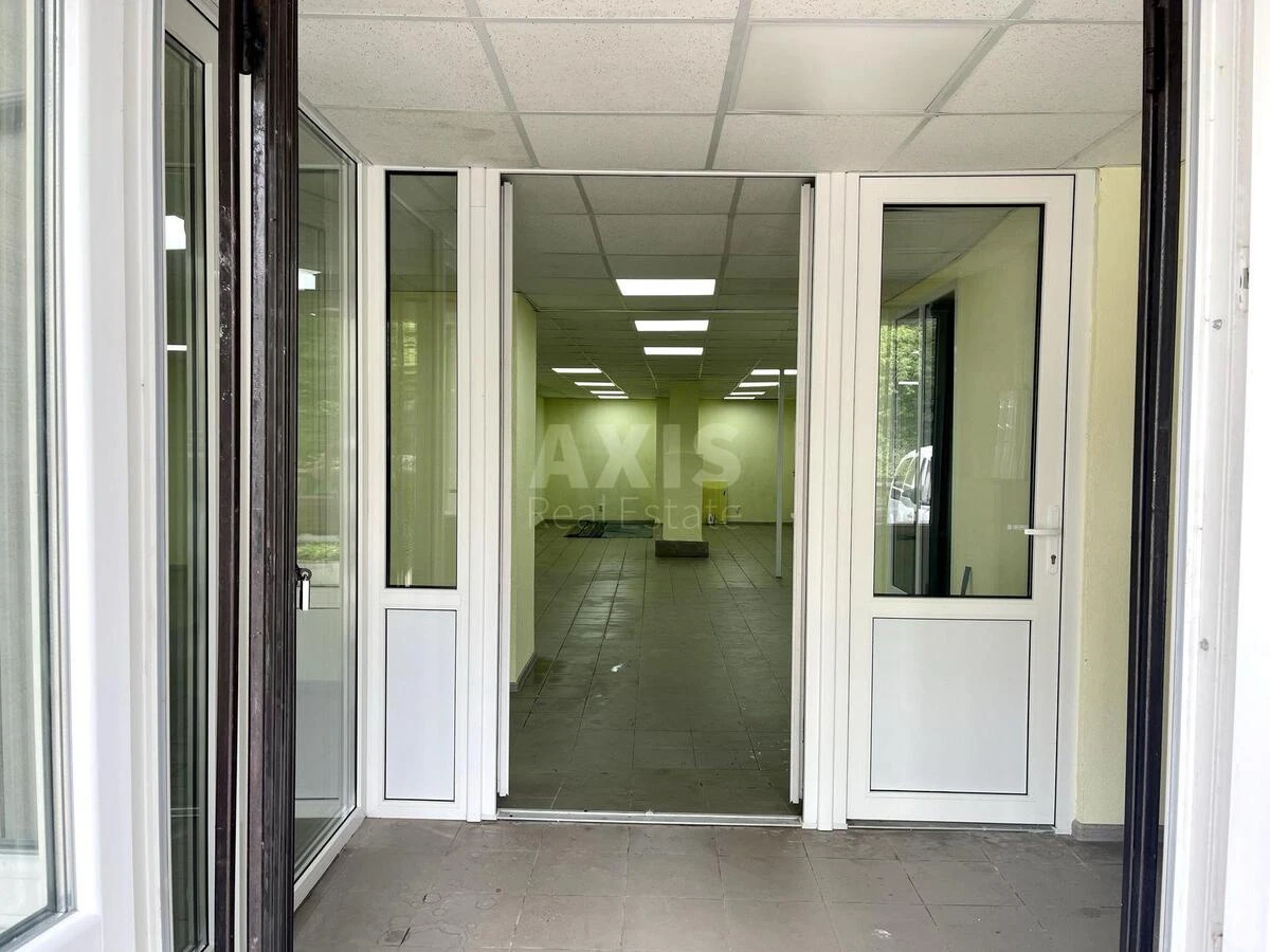 Trade object vul. Shhusjeva 36, 370m2686761