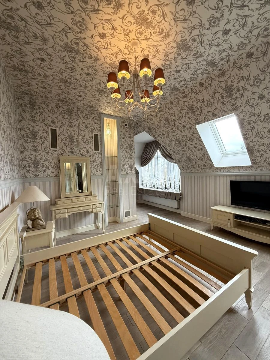 Дoм ул. Садовая 139-я, 600м2, город Киев6329418