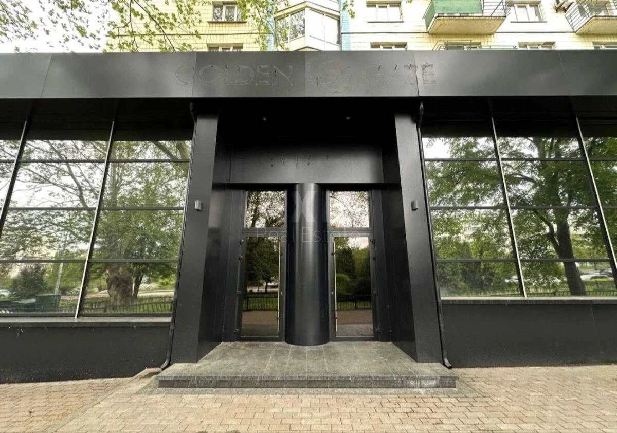 Office pr-t Golosii'vs'kyj 93, 363m2648024