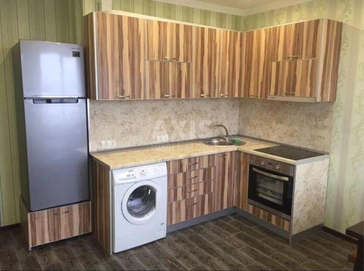 1k apartment vul. Revuc'kogo 964899