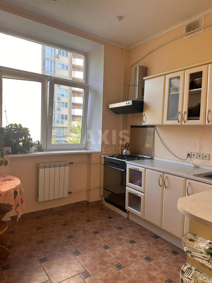 2k apartment pr-t Golosii'vs'kyj 46/1