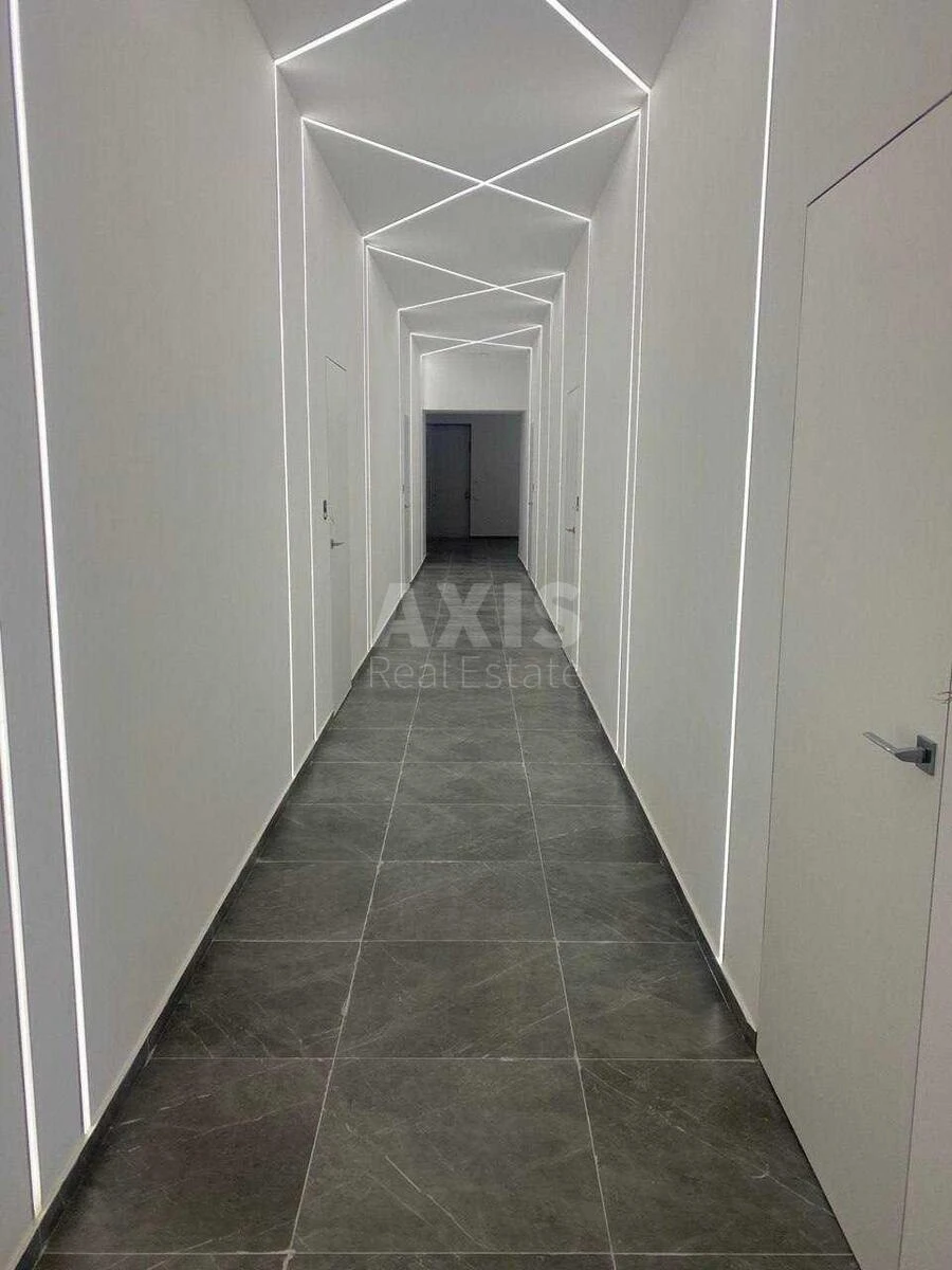 Офис ул. Крещатик 22, 300м2714733