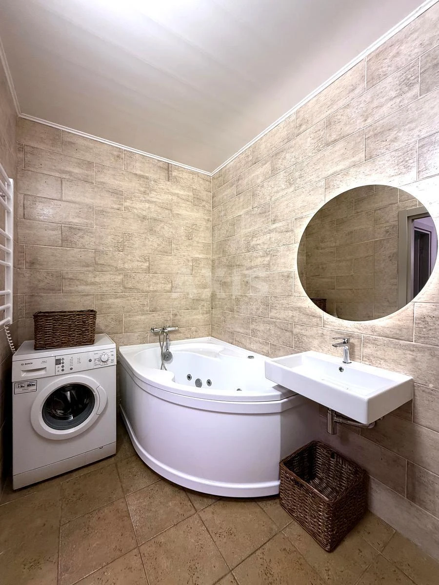 2к квартира пр-т Голосеевский 586384413