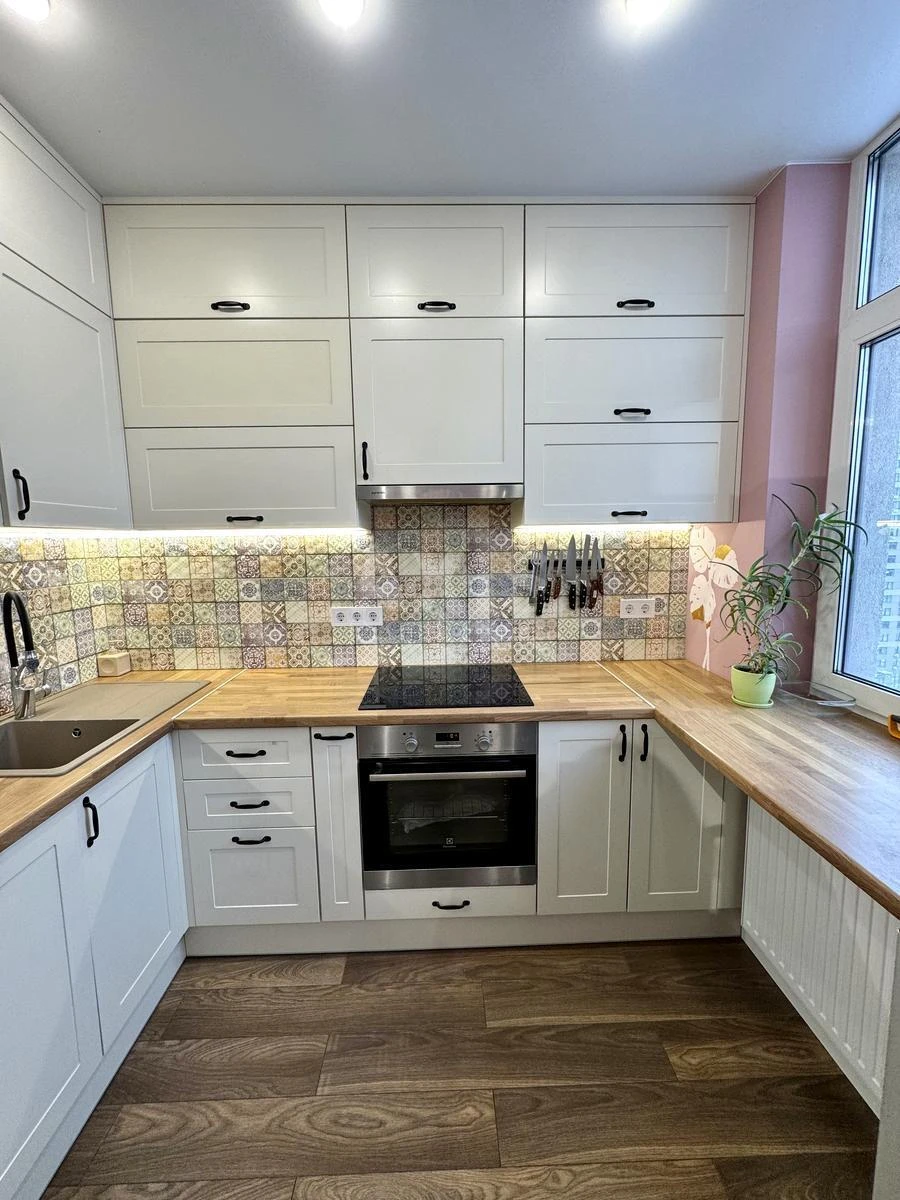 3к квартира ул. Александра Олеся 4Б639120