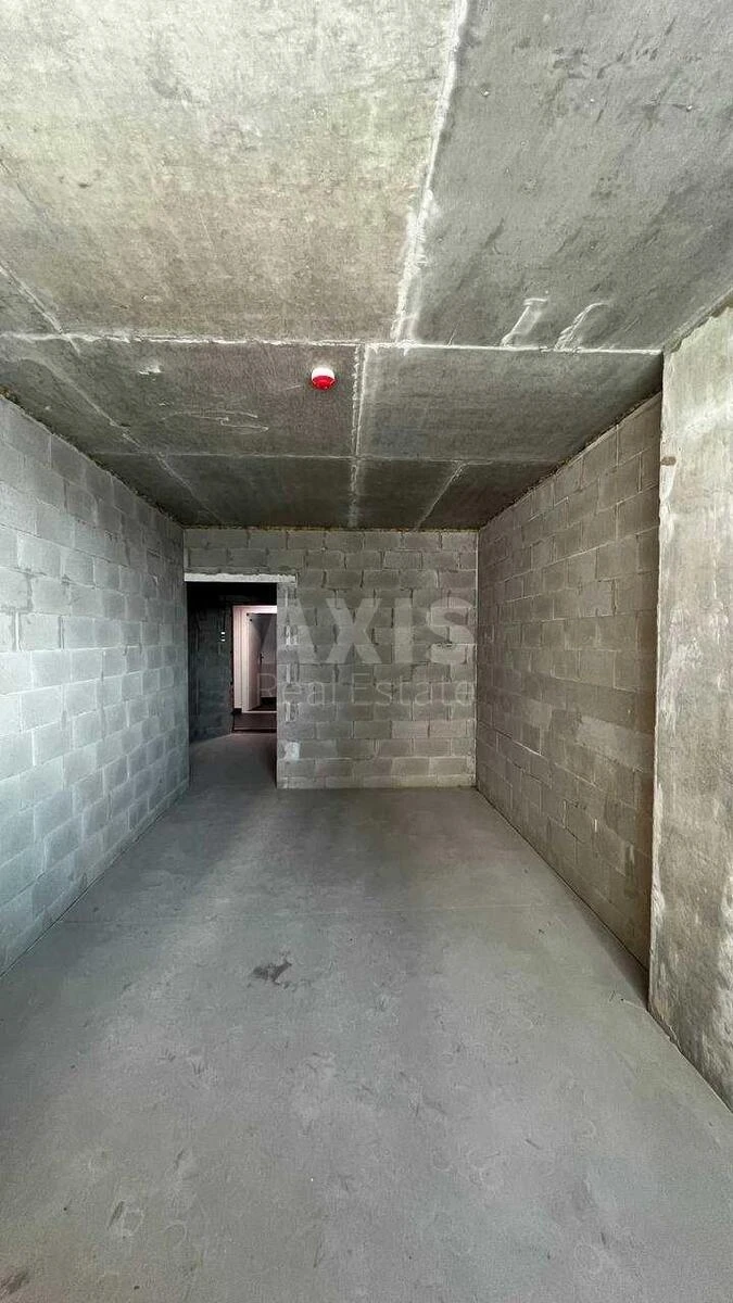 1k apartment pr-t Berestejskij 11657262