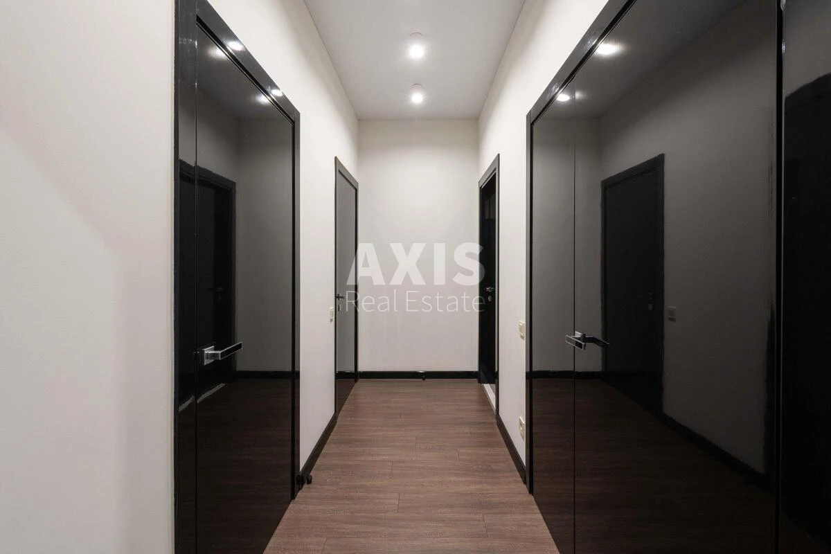 4k apartment vul. Buslivs'ka 126312115