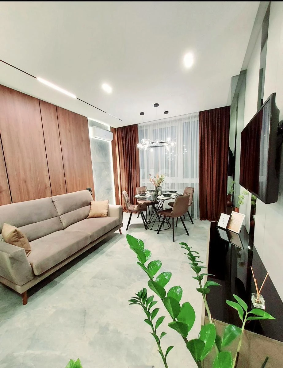 1k apartment vul. Sverstjuka Jevgena 6Е674513