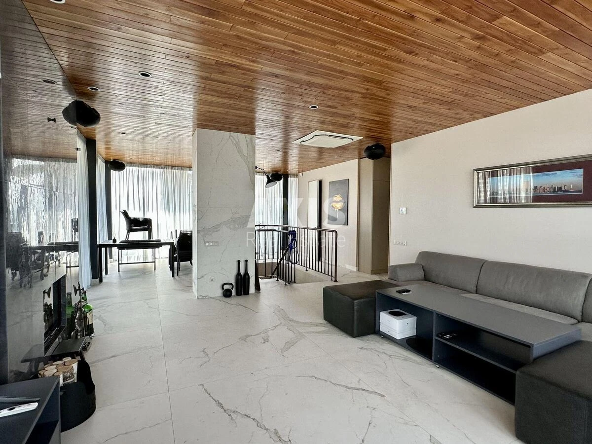 2k apartment vul. Jevgena Konoval'cja 36Є650913