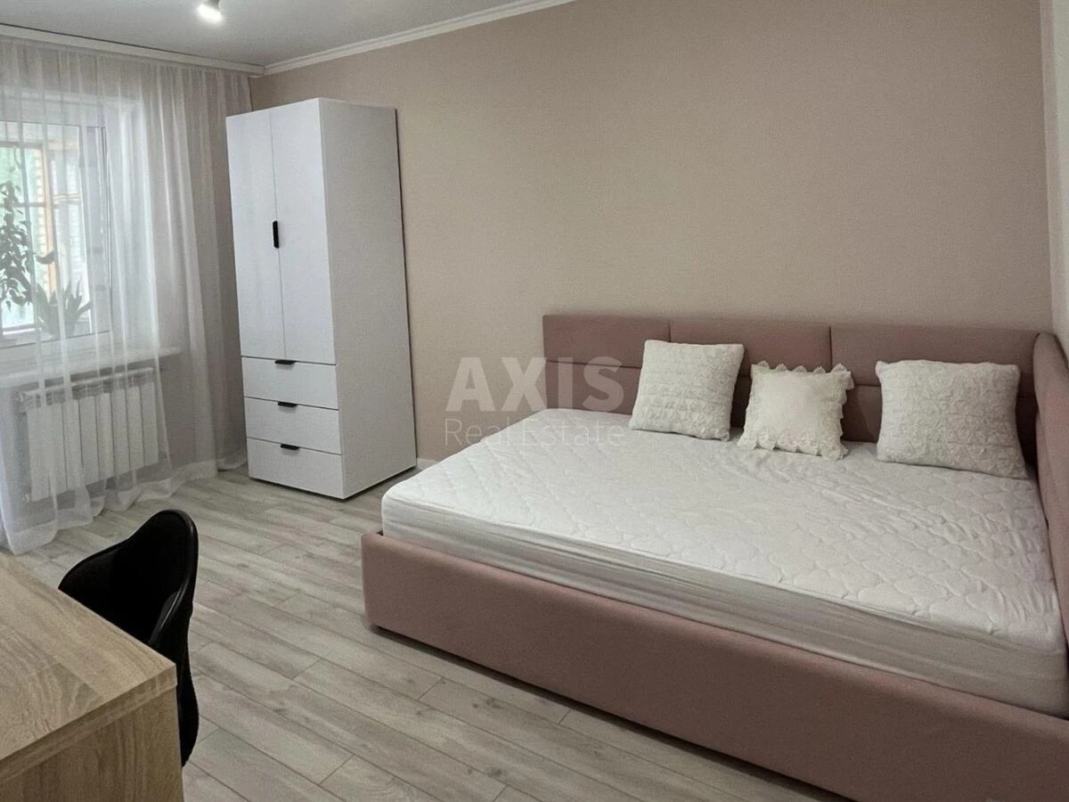 3к квартира ул. Межигорская 57698481