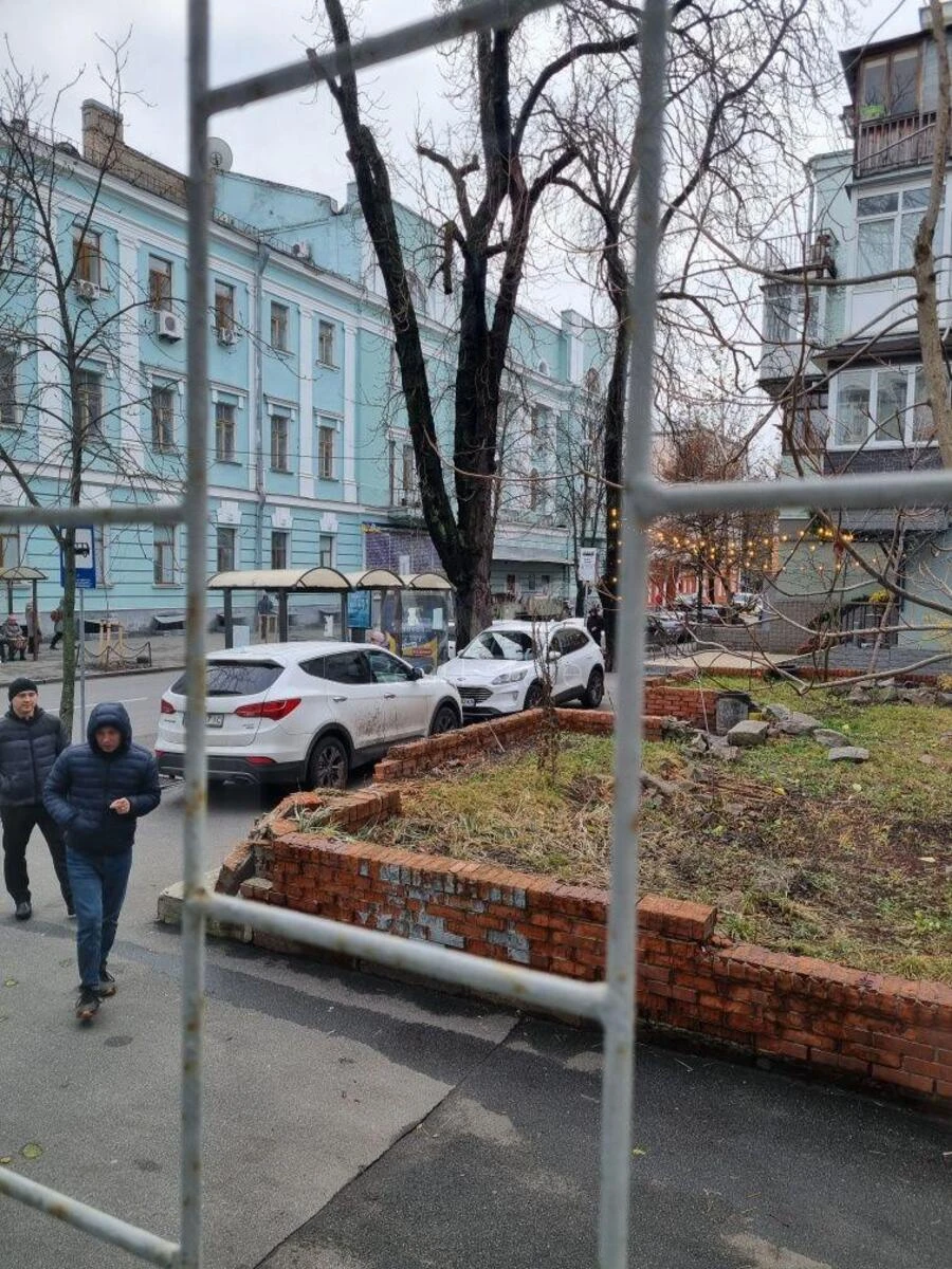 Office vul. Grushevs'kogo Myhajla 28, 55m2648526