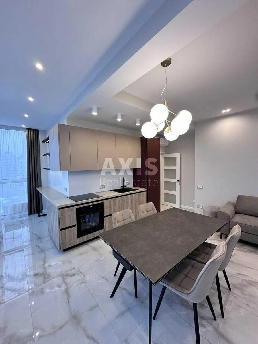 3k apartment vul. Vasylya Tyutyunnyka 28A661160