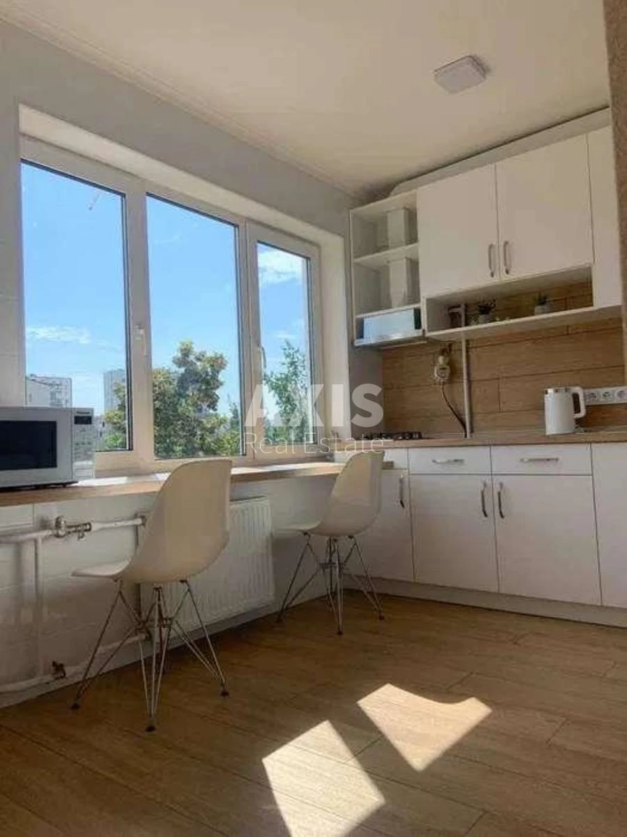 1k apartment vul. Anatoliya Solovyanenka 14233870