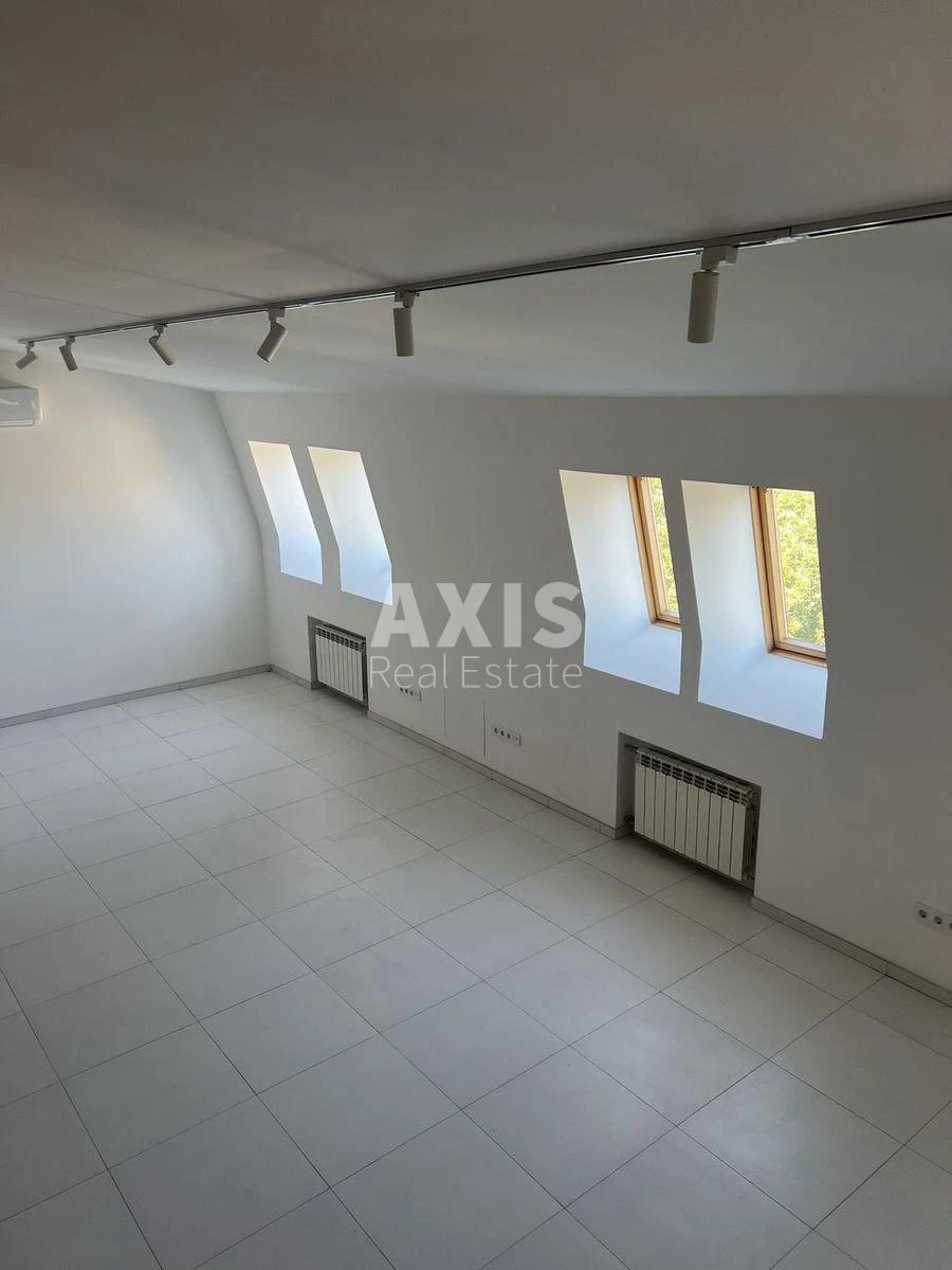 Office vul. Turivs'ka 9, 120m2416721