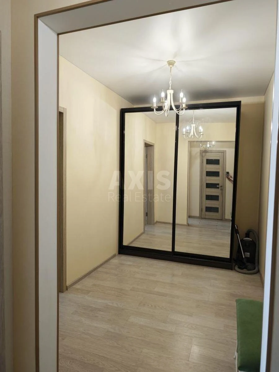 1k apartment vul. Radystiv 326855312