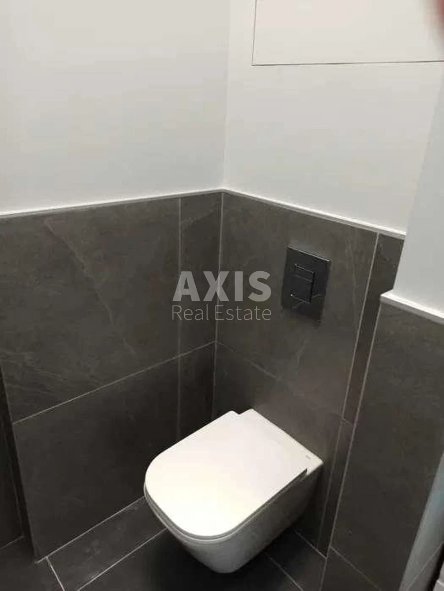 Office vul. Kikvidze 41, 68m22351614