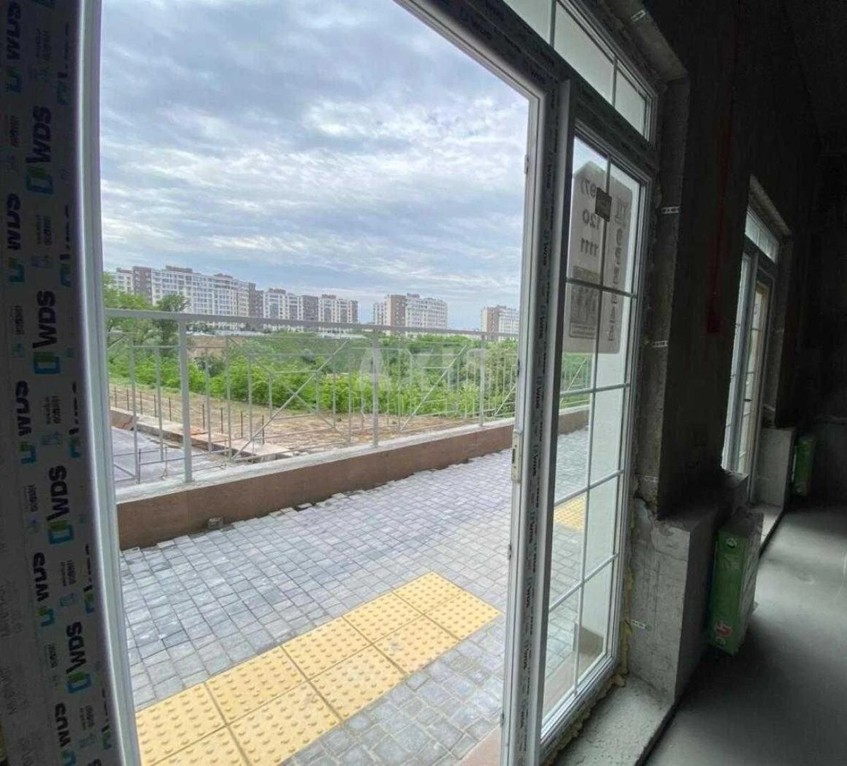 Trade object vul. Myhajla Maksymovycha 24, 40m2691023