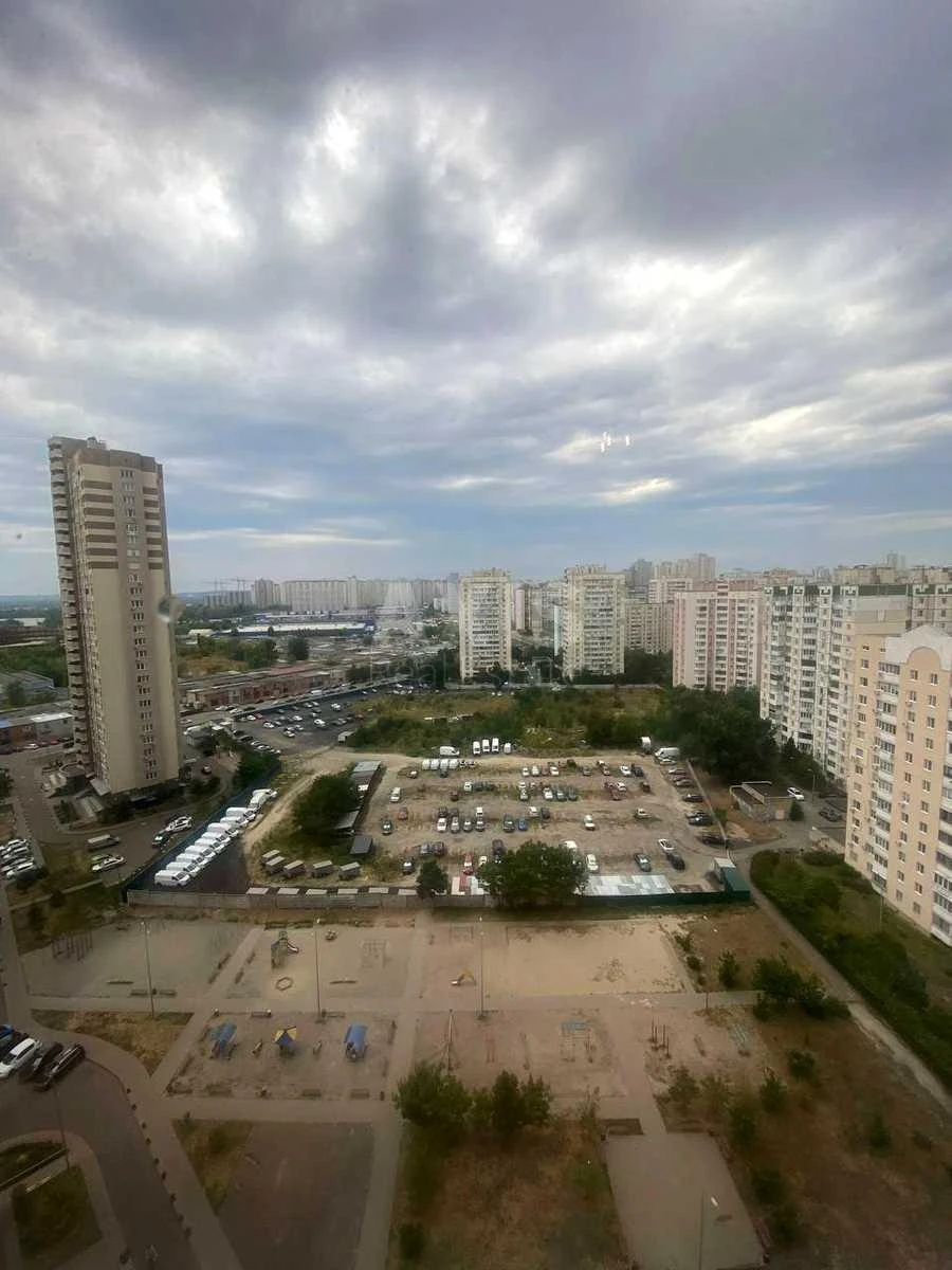 2k apartment vul. Krushel'nyc'koi' Solomii' 15В705999