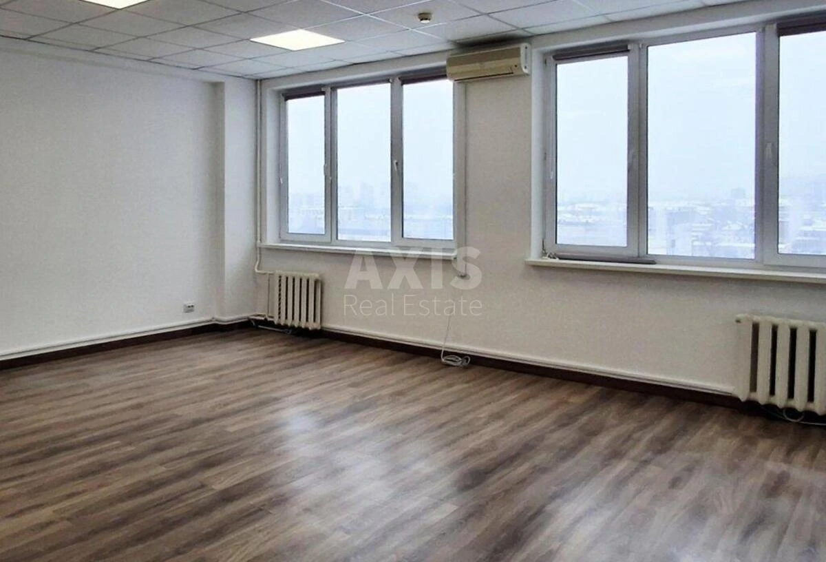 Офис ул. Сверстюка Евгения 17, 33м2640731