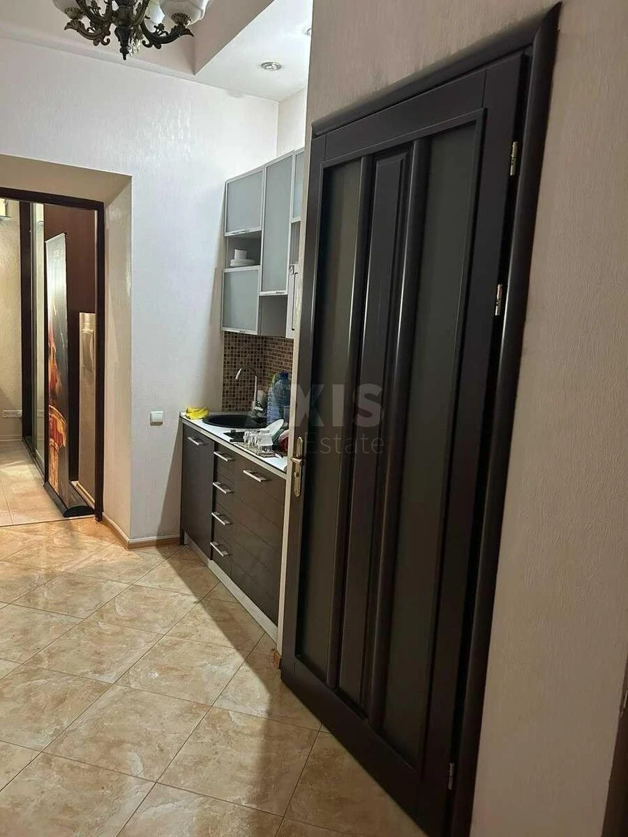 Office vul. Hreshhatyk 25, 100m2640999