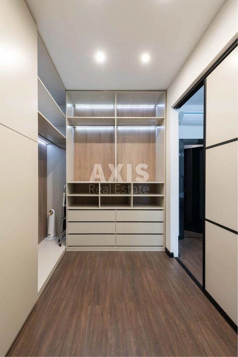 4k apartment vul. Buslivs'ka 126312112