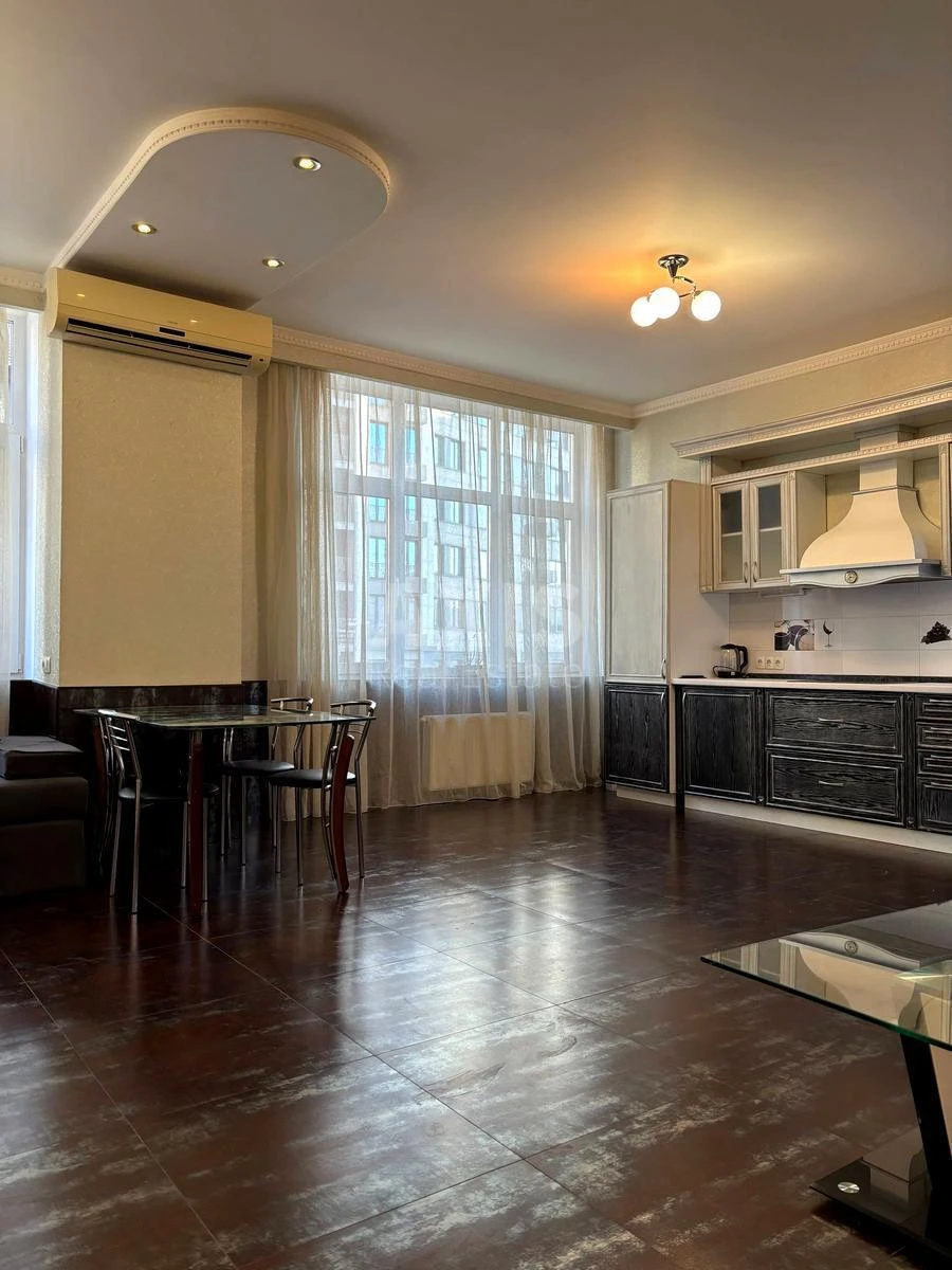 Office vul. Antonovycha 72, 125m26800419