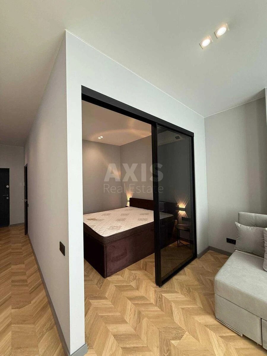 1k apartment pr-t Berestejskij 11Б692796
