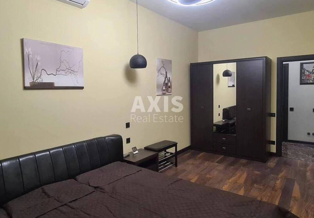 2к квартира ул. Никольско-Слободская 3А406323