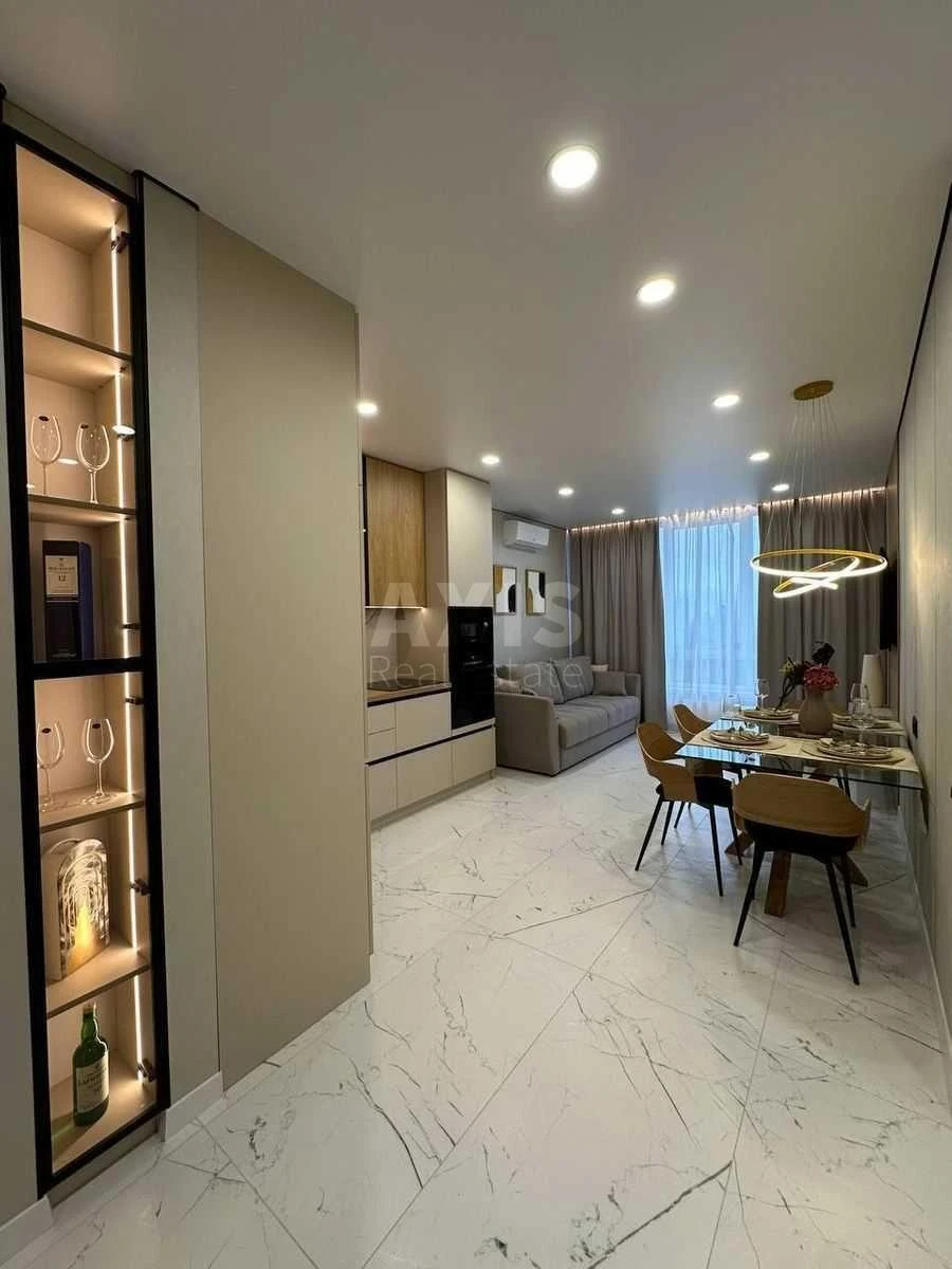 3k apartment vul. Rodyny Kristeriv 20611260