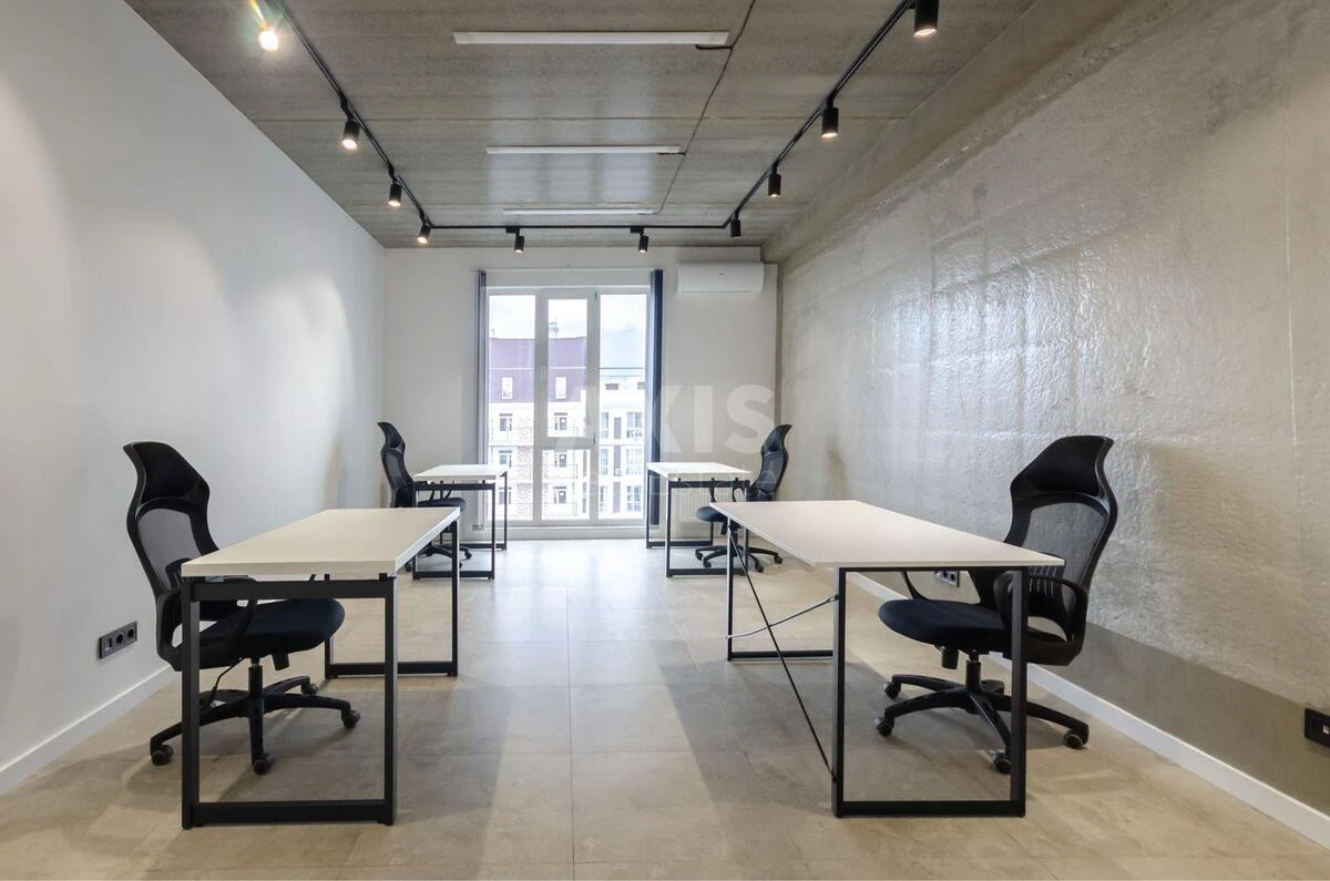 Office vul. Myhajla Maksymovycha 24, 130m269883