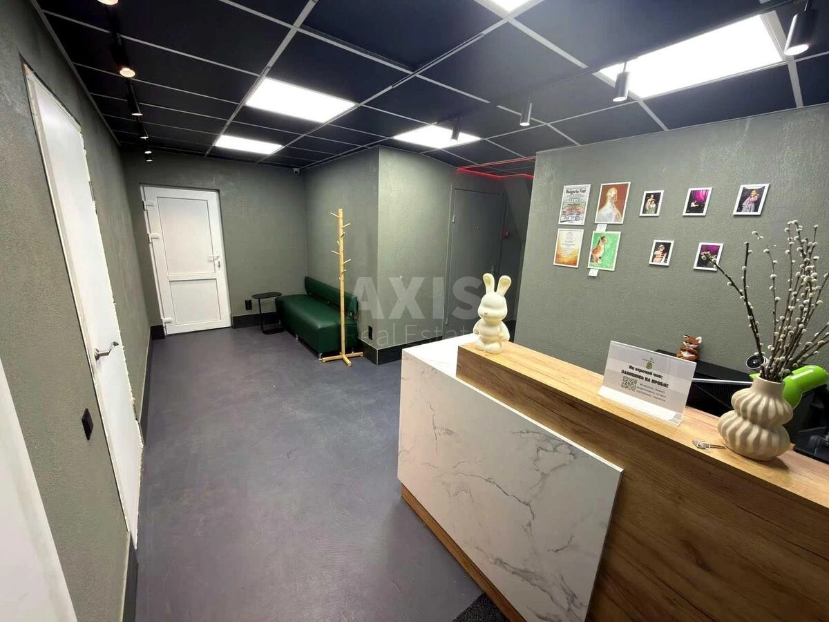 Trade object vul. Stepana Rudnytskoho 3А, 206m271313