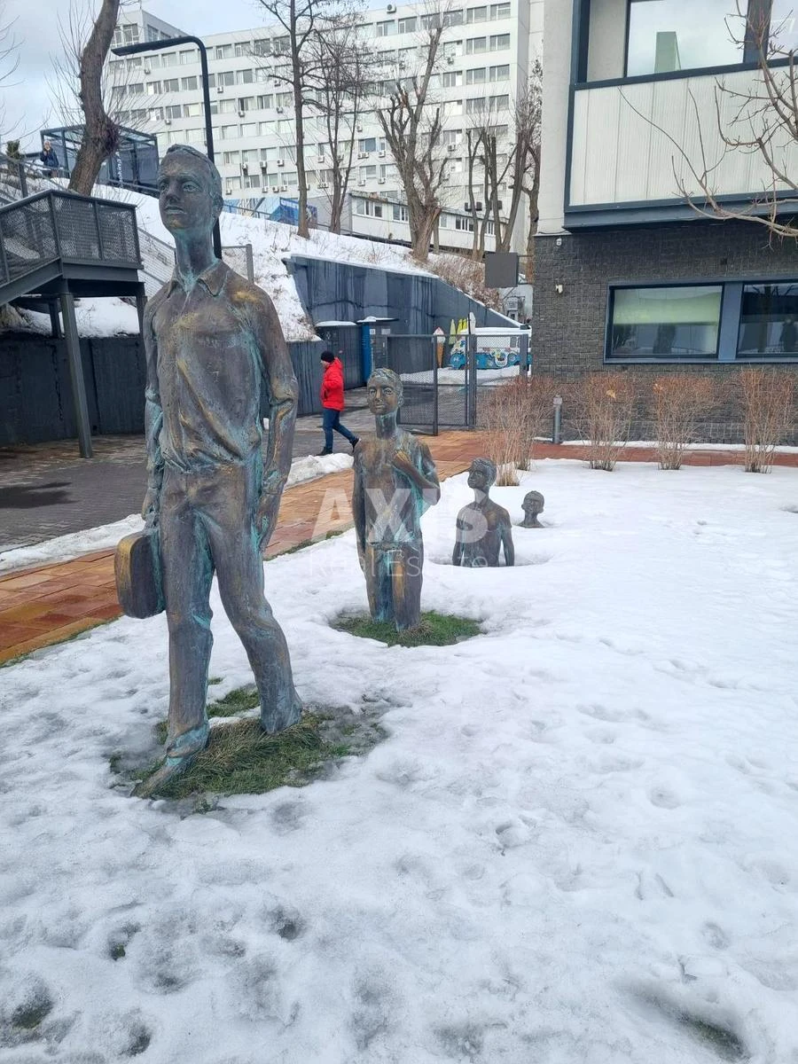 2к квартира ул. Гарета Джонса 86692220