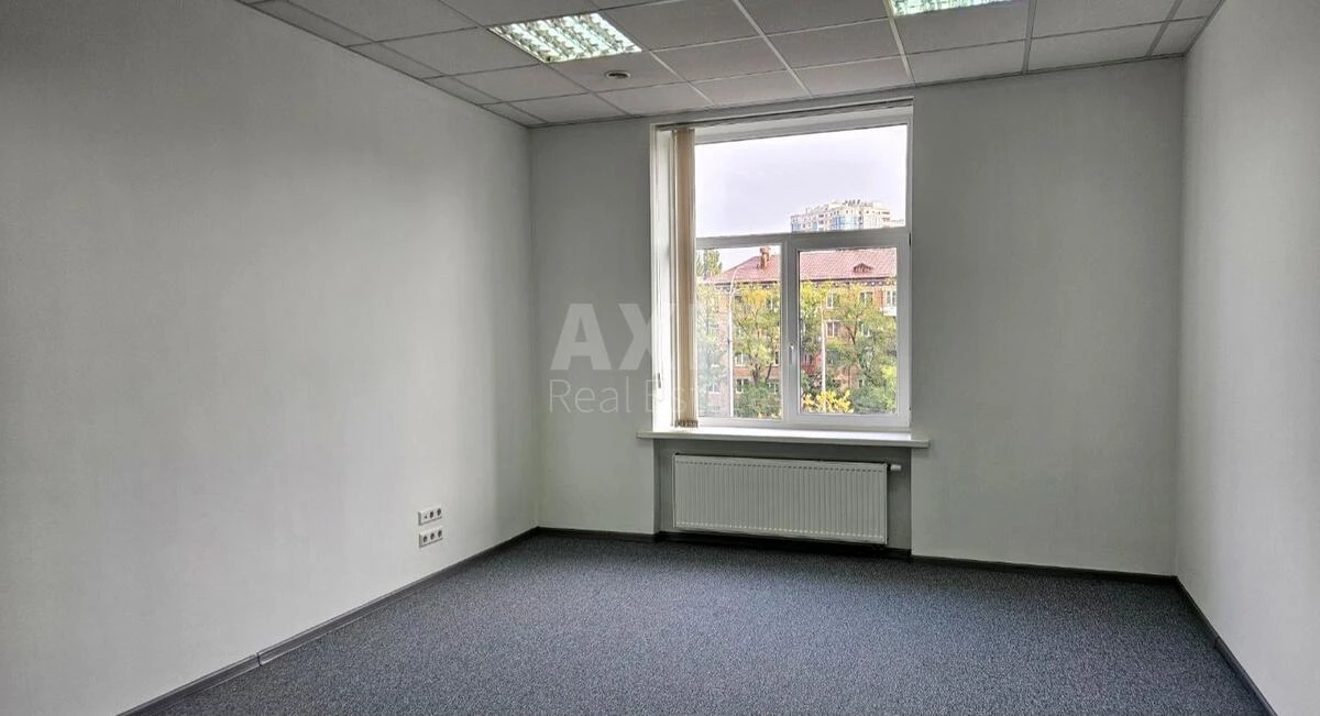 Office bul. Mykoly Mikhnovskoho 19А, 520m26686317