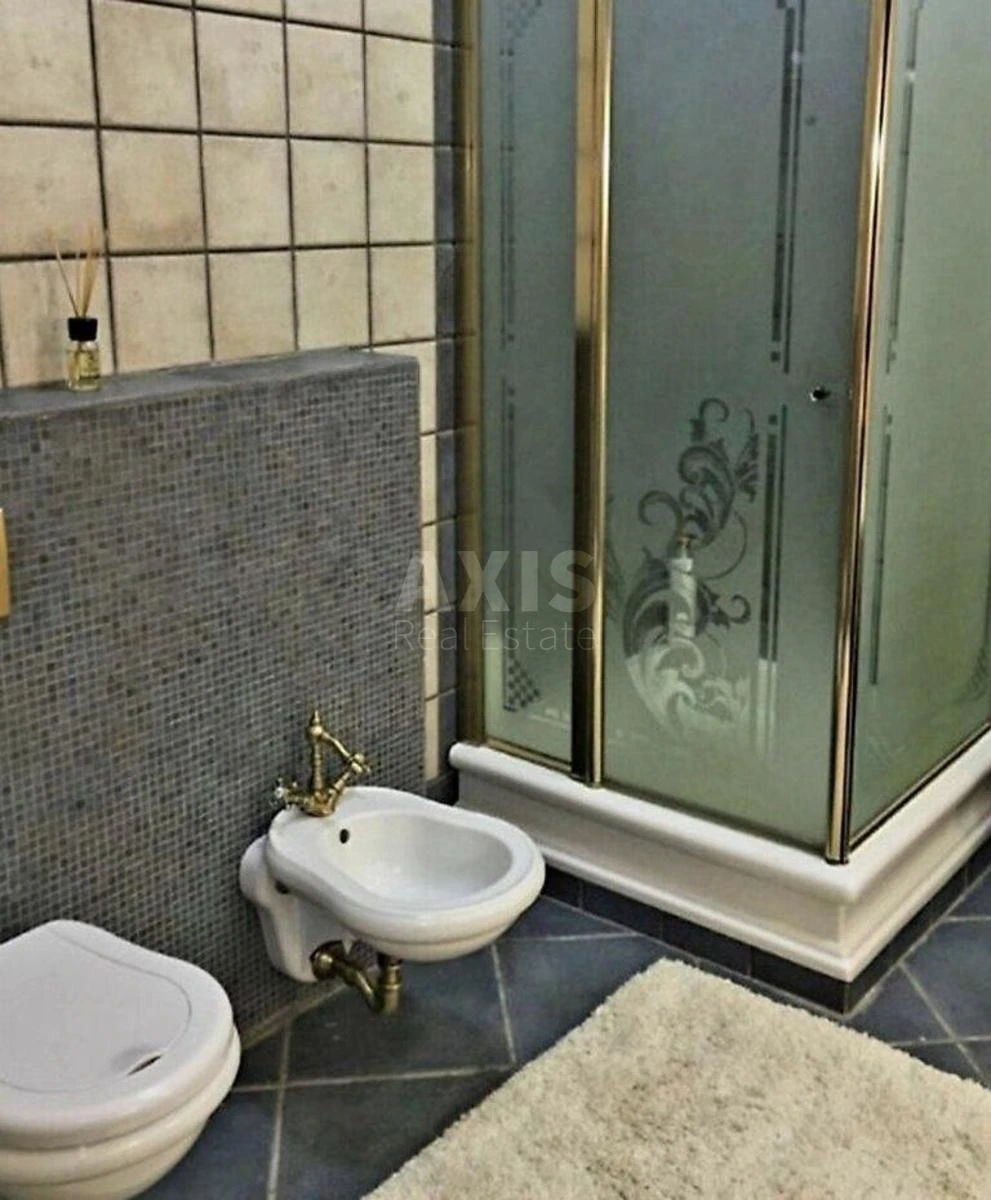 House vul. Franka Ivana, 1000m2, Kyiv city3454511