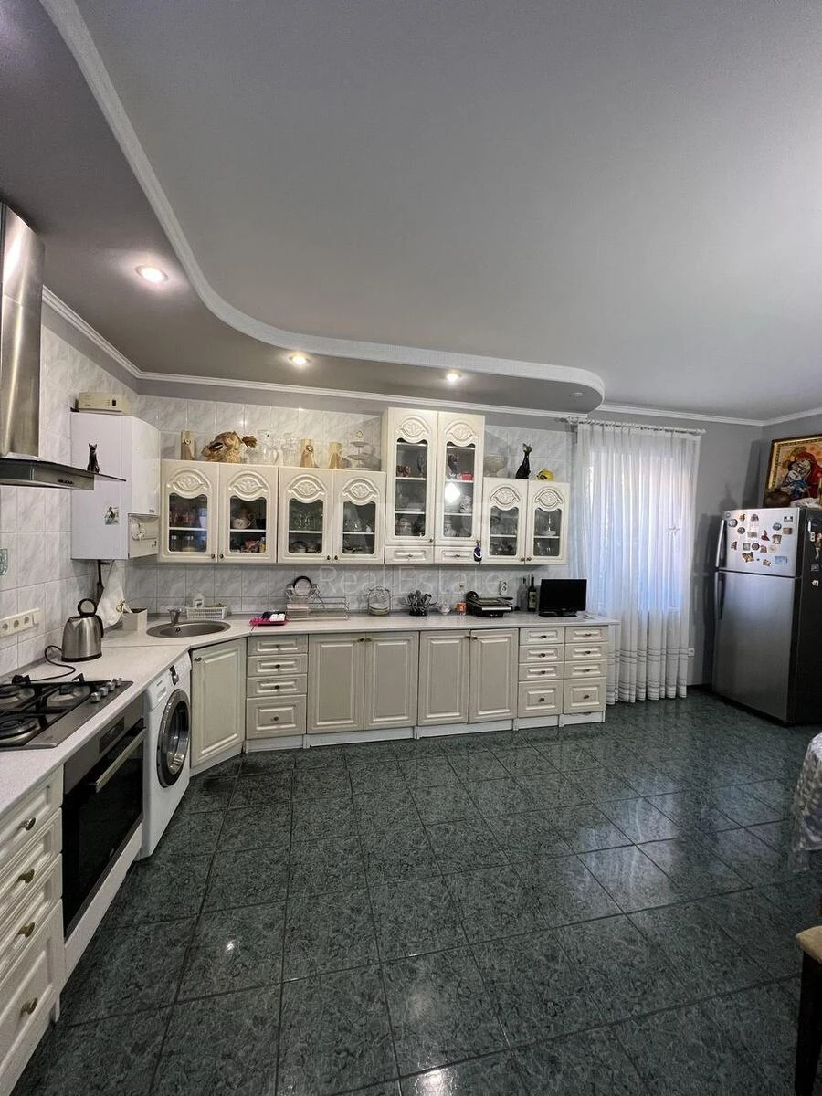 House vul. Uchbova, 135m2, Kyiv city587630