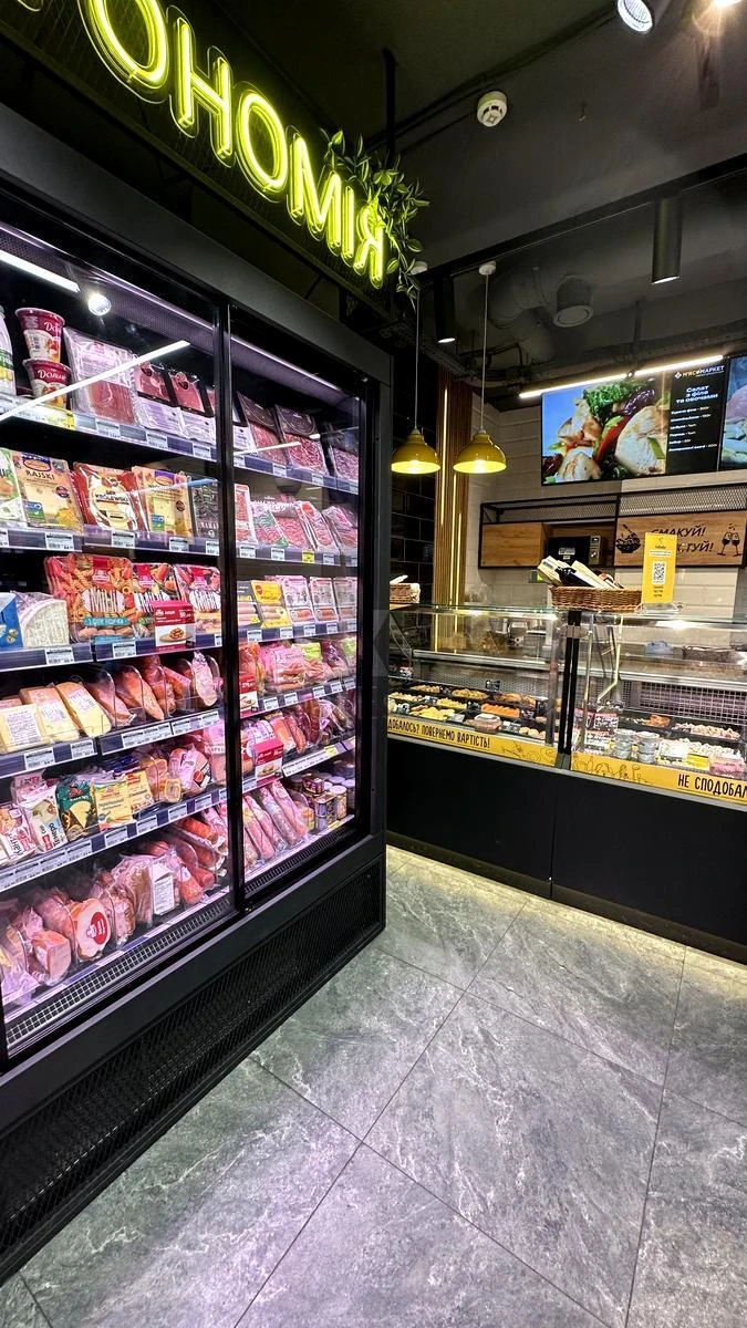 Trade object vul. Kondratjuka Jurija 3, 115m2632041