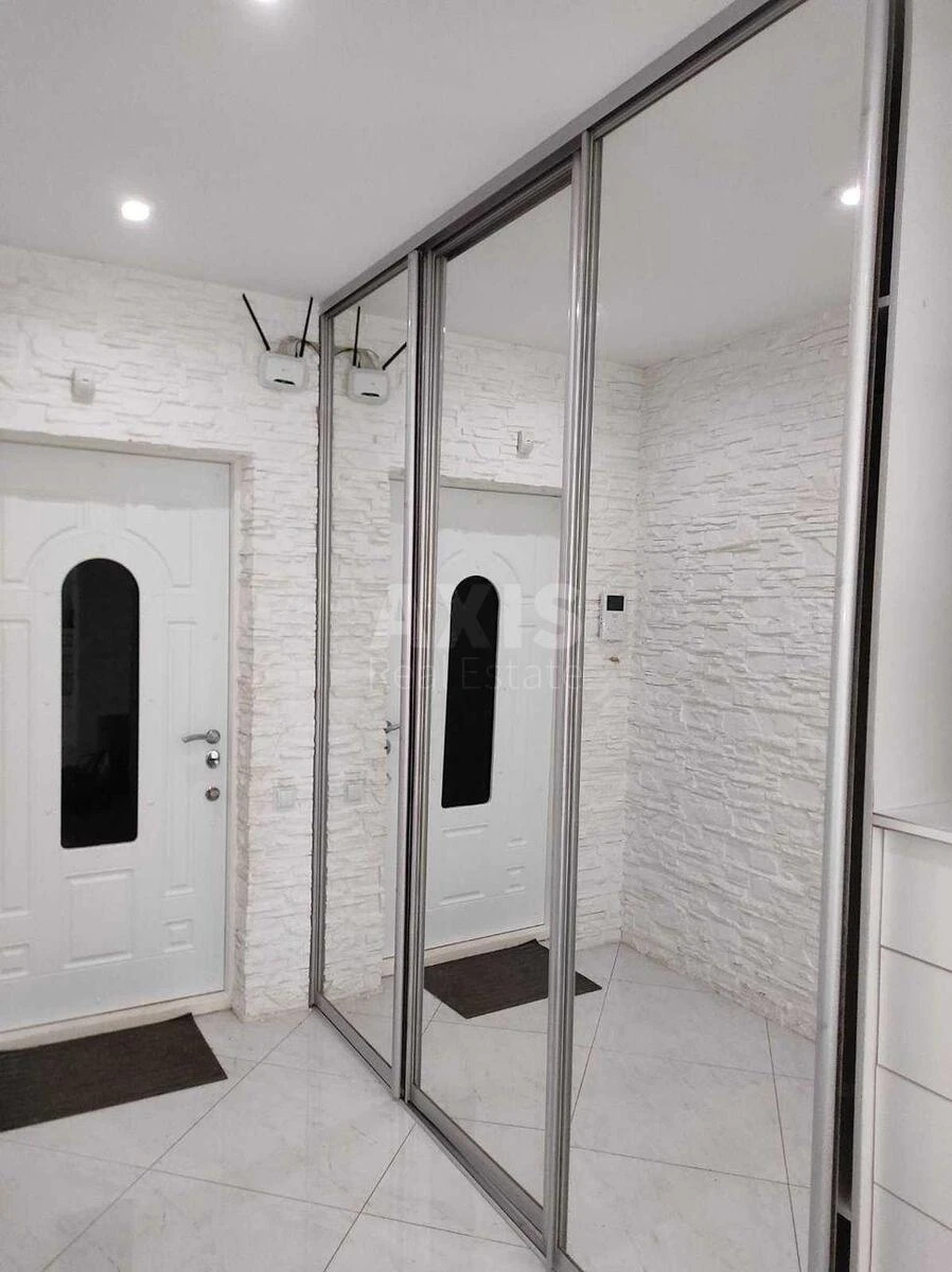 3k apartment pr-t Lobanovs'kogo 6А7166818